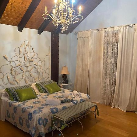 Casa Santiago Bed & Breakfast อาร์โกโญส ภายนอก รูปภาพ