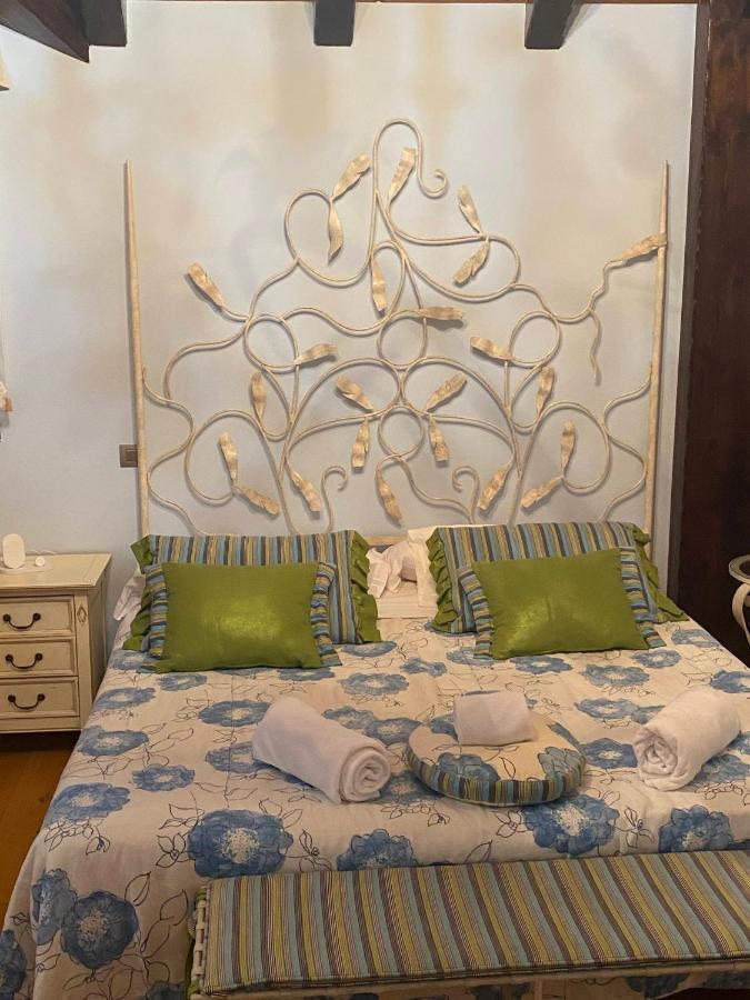 Casa Santiago Bed & Breakfast อาร์โกโญส ภายนอก รูปภาพ