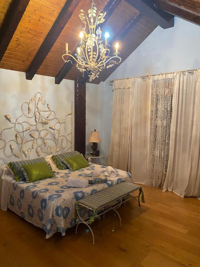 Casa Santiago Bed & Breakfast อาร์โกโญส ภายนอก รูปภาพ